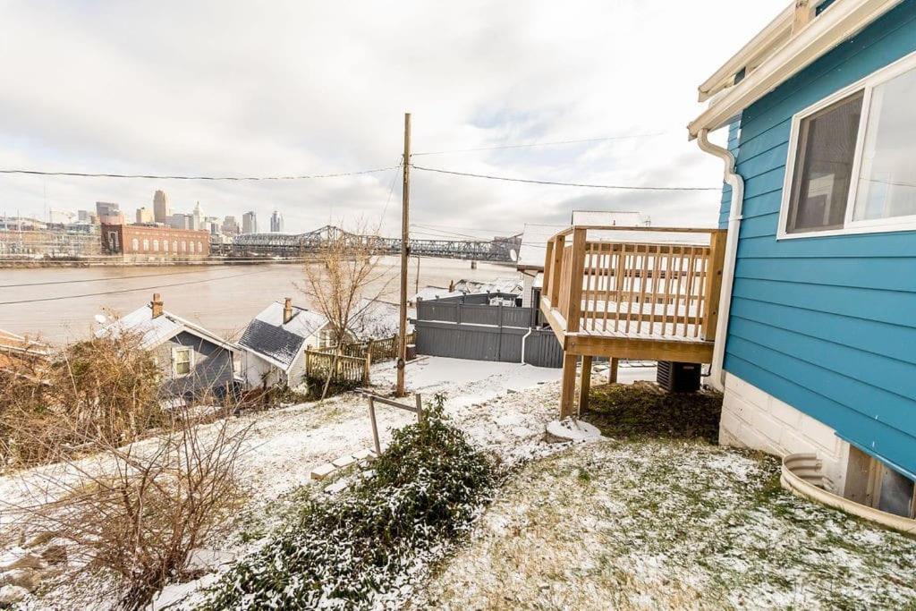 Cozy Riverfront Bungalow With Stunning Views Ковінгтон Екстер'єр фото