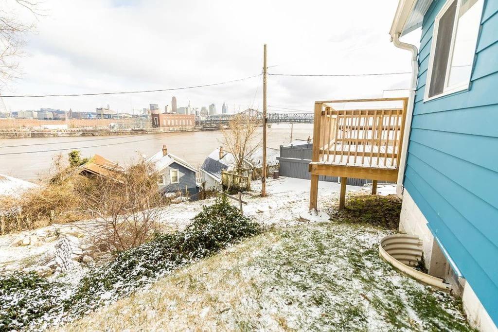 Cozy Riverfront Bungalow With Stunning Views Ковінгтон Екстер'єр фото